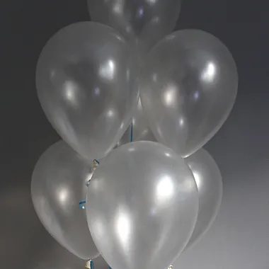 Букеты из шаров  : Связка перламутровых шаров