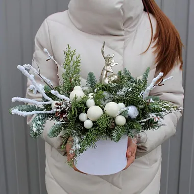 шляпная коробка New Year holidays - изображение 2