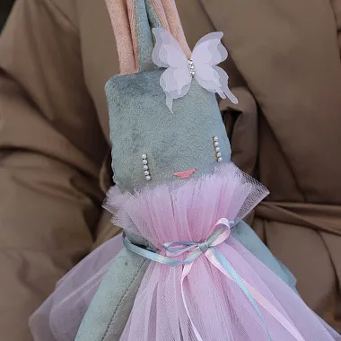 На фото Игрушка ручной работы Зайка Игрушка ручной работы Зайка