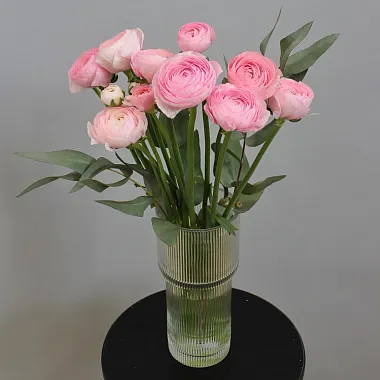 Вазы для цветов: Стеклянная ваза для цветов 25 см