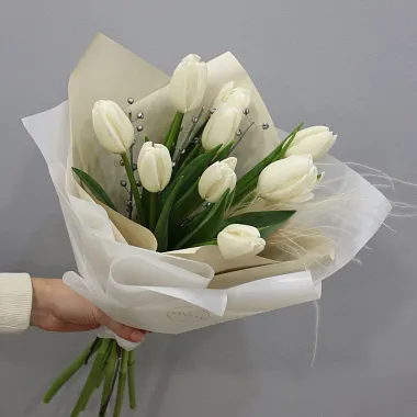 Весенний букет из тюльпанов - изображение 2