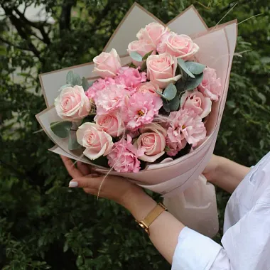 Букеты  цветов с доставкой - Букет микс «Розовое счастье» - изображение 2 Букет микс «Розовое счастье» - изображение 2