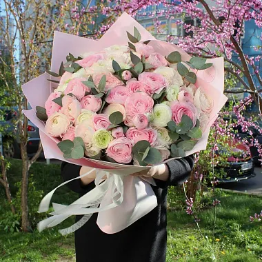 Букеты  цветов с доставкой - Букет микс из 51 ранункулюса - изображение 2 Букет микс из 51 ранункулюса - изображение 2