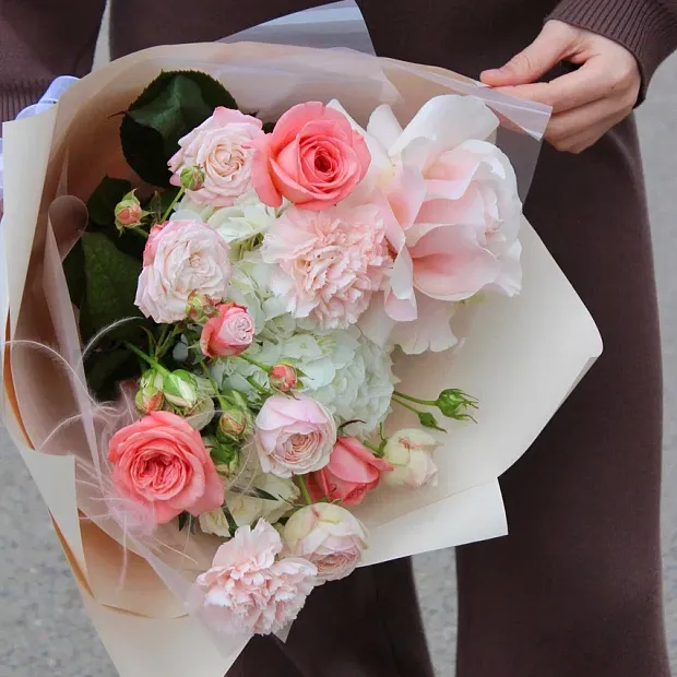 Букет-комплимент ДЛЯ НЕЁ