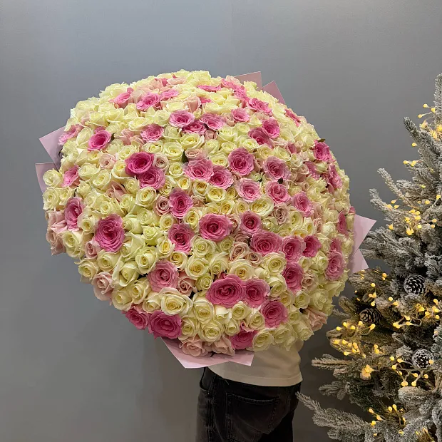 Букет из 301 розы микс 70 см