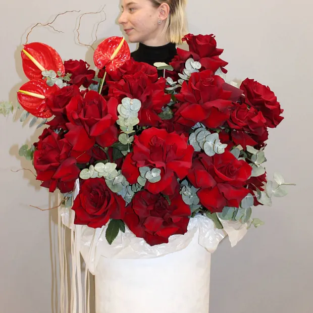 цилиндр с французской розой "любовь"