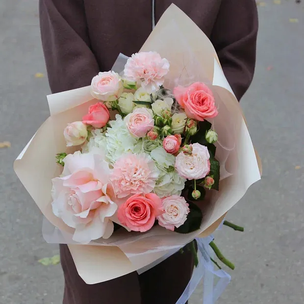 Букет-комплимент ДЛЯ НЕЁ