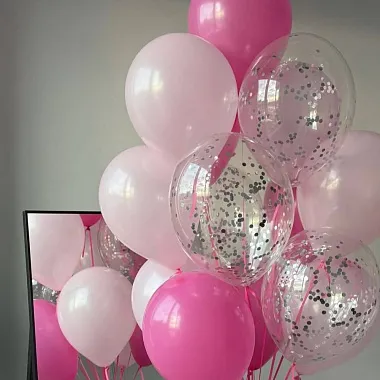 Воздушные шары - На фото Фонтан из 15 нежных шаров - изображение 2 Фонтан из 15 нежных шаров - изображение 2
