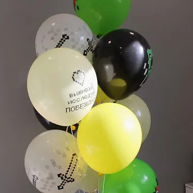 Воздушные шары - На фото Связка из шаров Minecraft - изображение 2 Связка из шаров Minecraft - изображение 2