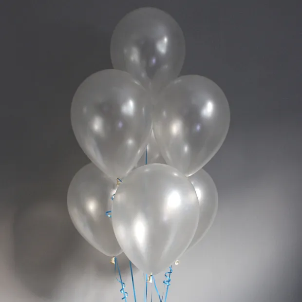 Связка перламутровых шаров