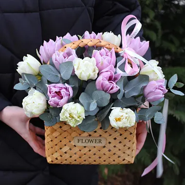 Корзина с тюльпанами ''Для нее" - изображение 2