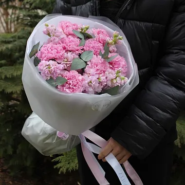 Букеты  цветов с доставкой - Ароматный букет из гвоздик и маттиолы - изображение 2 Ароматный букет из гвоздик и маттиолы - изображение 2