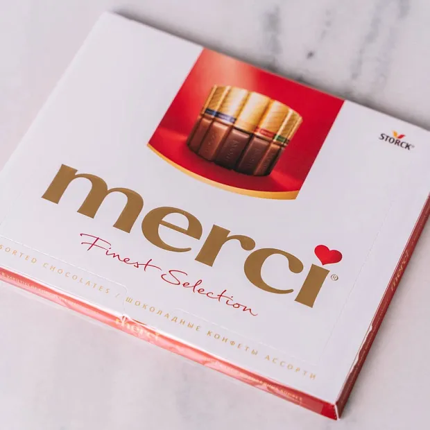 Коробка конфет Merci ассорти с начинкой и без начинки