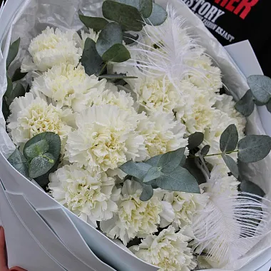Гвоздики: Нежный букет из диантусов LOVE