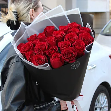Букет из 23 роз Эксплорер 80 см - изображение 2