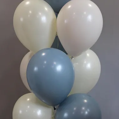 Воздушные шары: На фото Связка шаров Лазурная Воздушные шары: Связка шаров Лазурная