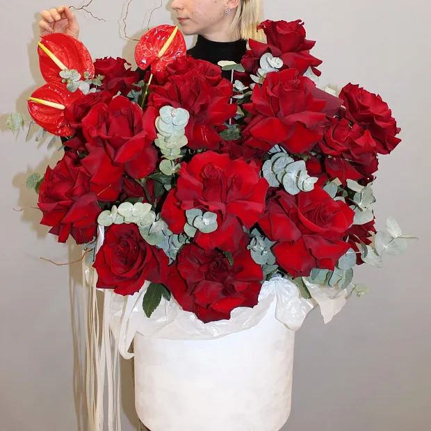 цилиндр с французской розой "любовь"