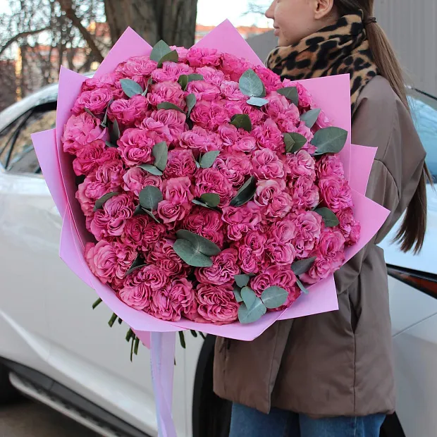 Букет из 55 роз Кантри Блюз