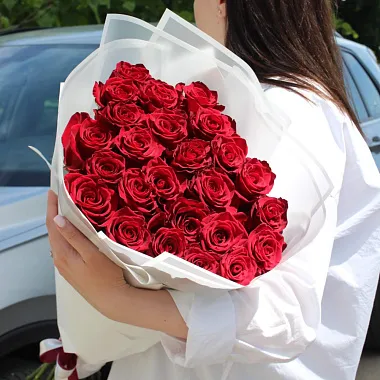 Эквадорские розы - На фото Букет из 25 роз Эксплорер 80 см - изображение 2 Букет из 25 роз Эксплорер 80 см - изображение 2