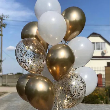 Шары на день рождения для мужчины - На фото Фонтан в бело-золотой гамме из 15 шаров - изображение 2 Фонтан в бело-золотой гамме из 15 шаров - изображение 2