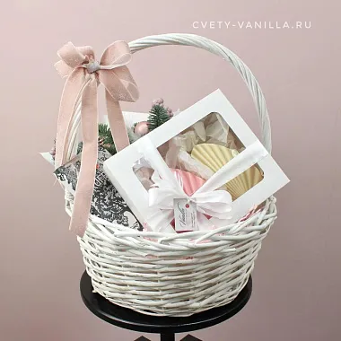 Сладкая корзина PINK NEW YEAR - изображение 2