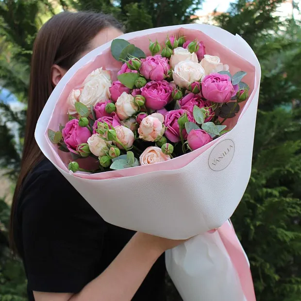 Нежный сборный букет