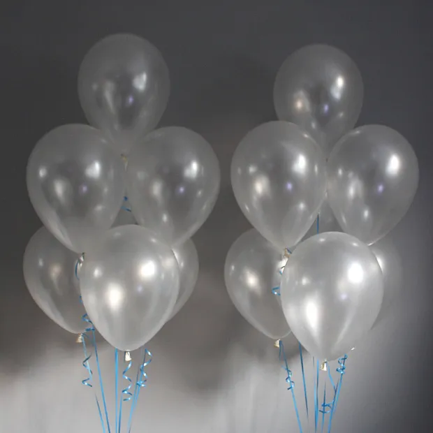 Связки белых шаров