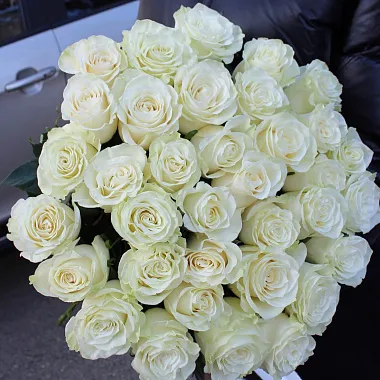 Эквадорские розы: На фото Букет из 35 роз Мондиаль 70 см Эквадорские розы: Букет из 35 роз Мондиаль 70 см