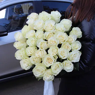 Эквадорские розы - На фото Букет из 35 роз Мондиаль 70 см - изображение 2 Букет из 35 роз Мондиаль 70 см - изображение 2