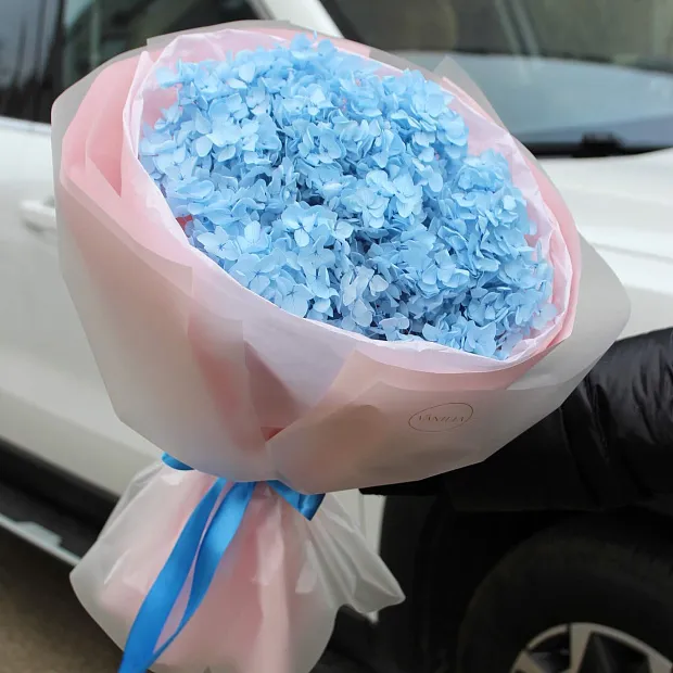 Букет из сухоцветов "Гортензия"