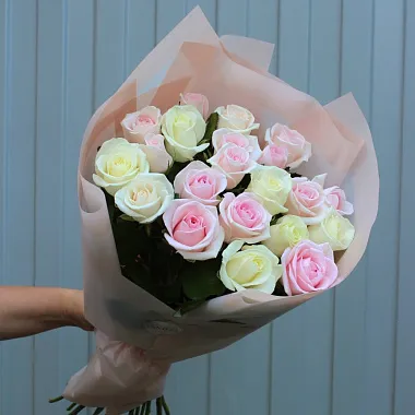 Букет из 21 розы микс Нежность - изображение 2