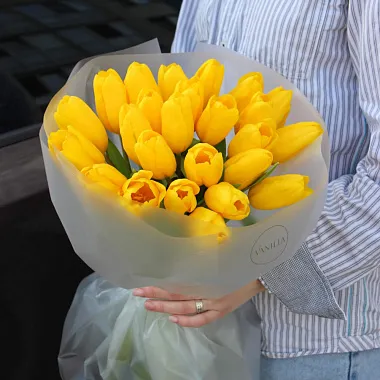 Букет из 25 желтых тюльпанов - изображение 2