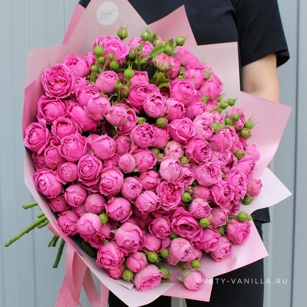 29 веток кустовой пионовидной розы купить в Краснодаре с доставкой
