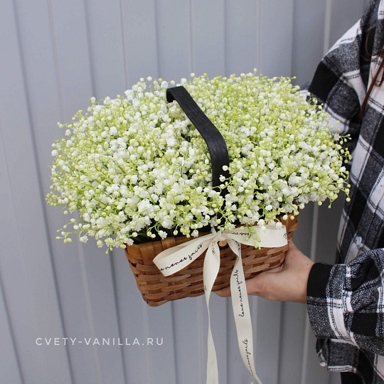 Корзина с ландышами - изображение 2