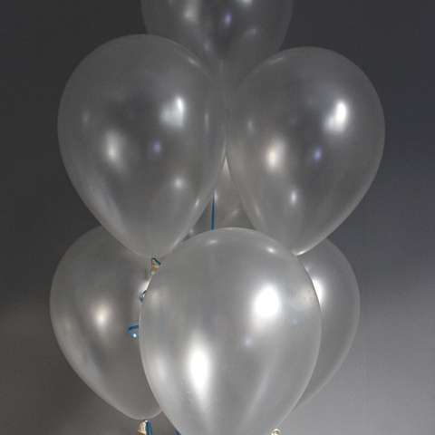 Связка перламутровых шаров