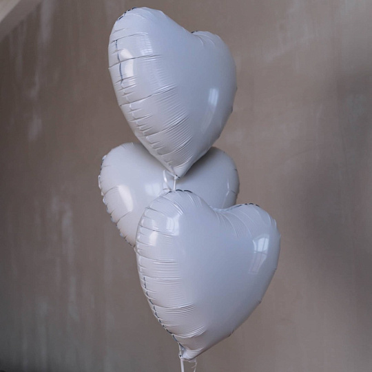 Набор из 3х белых шаров сердец - изображение 2