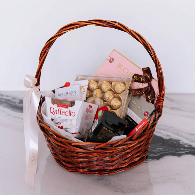 Подарочная корзина со сладостями VIP - изображение 2