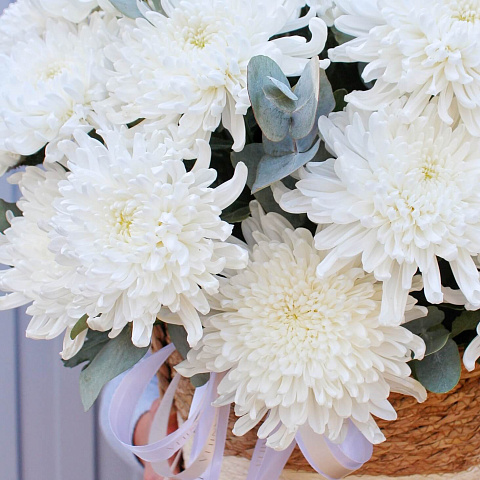 Осенние букеты  цветов с доставкой: Большая композиция с хризантемой