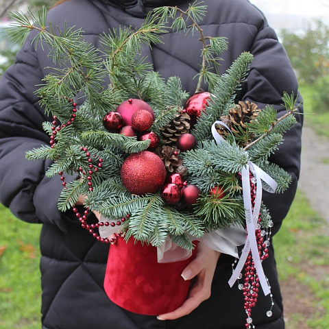 Композиция «Яркий Новый год» - изображение 2