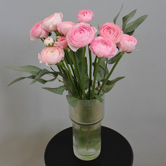 Стеклянная ваза для цветов 25 см