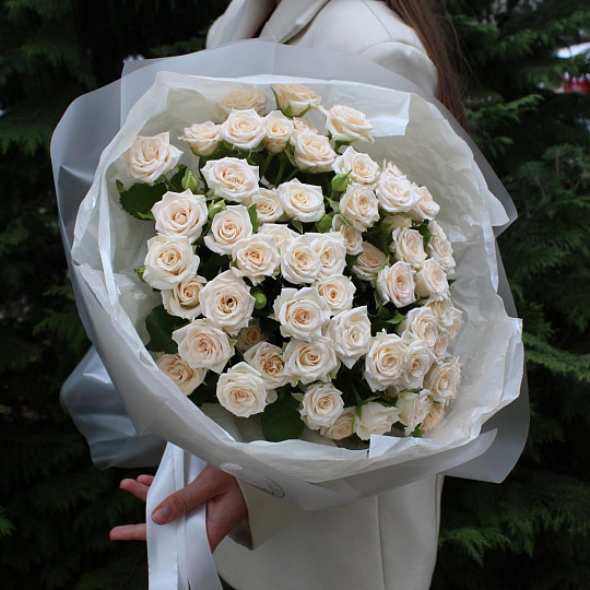 Кремовая роза Яна - изображение 2