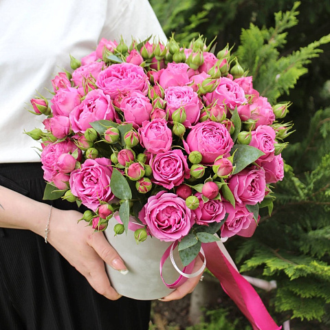 шляпная коробка с кустовыми розами "бархат" - изображение 2