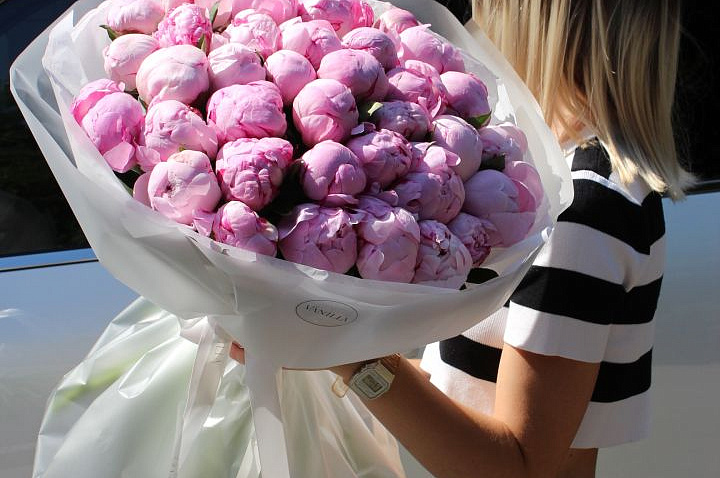 Как выбрать букет из пионов? Как сохранить купленный букет?