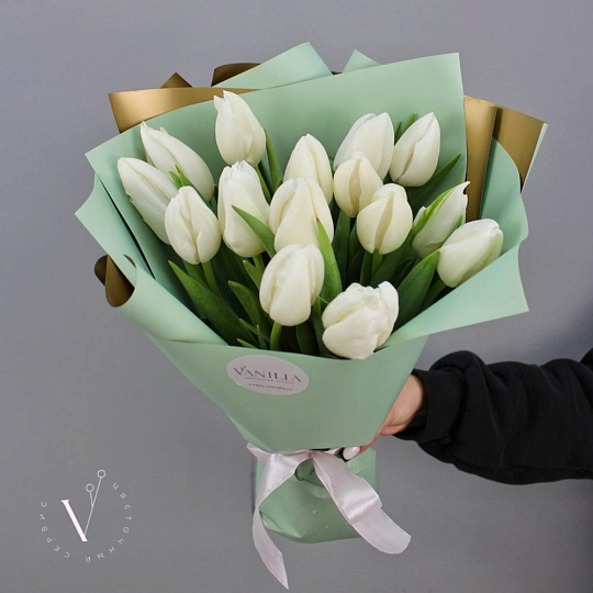 15 тюльпанов в стильном оформлении - изображение 2