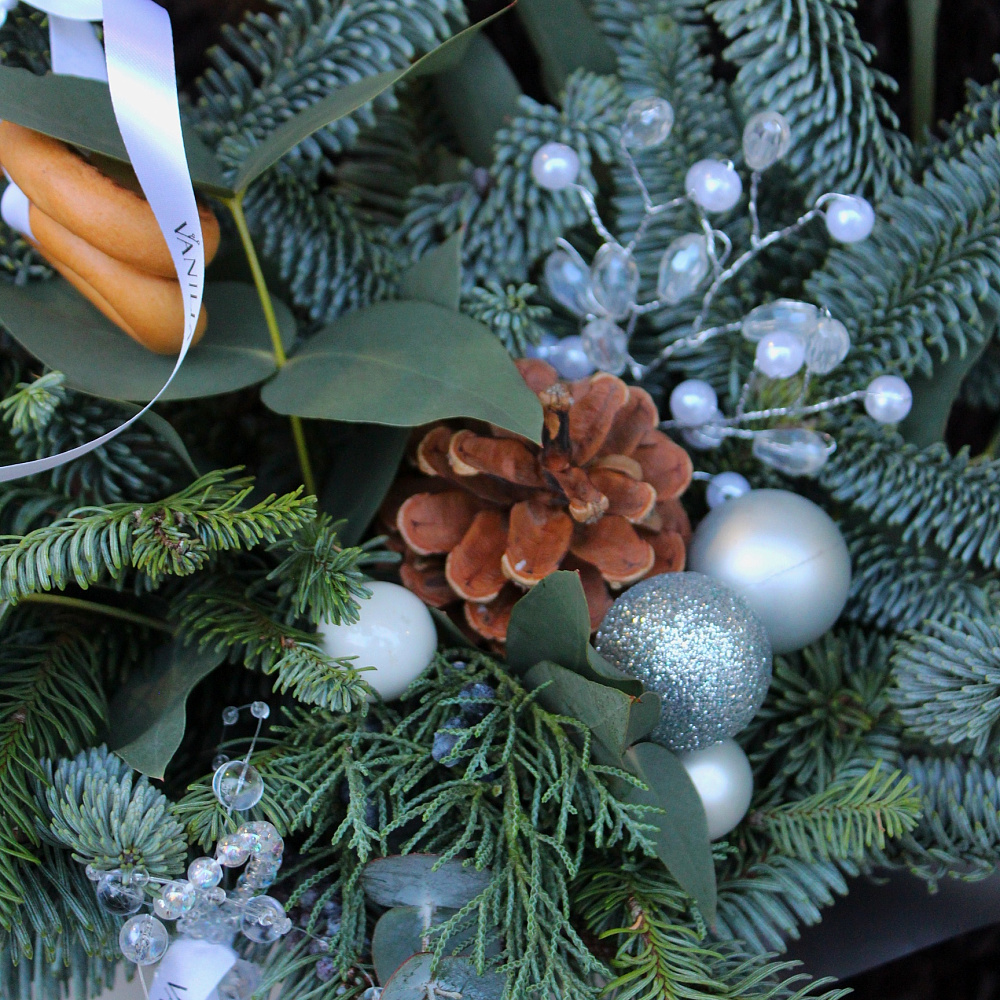 Новогодняя композиция «New Year Lights»