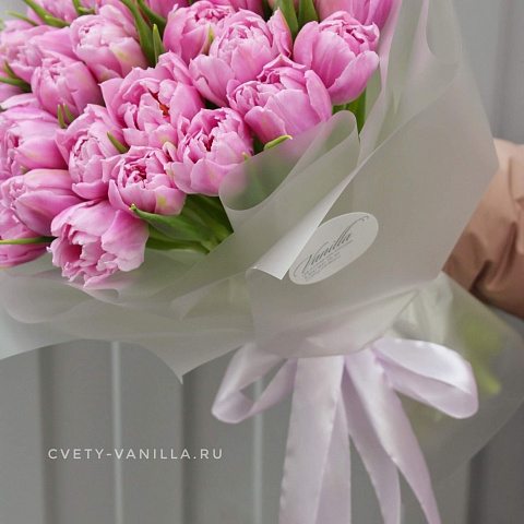 Тюльпаны на 8 марта: Букет из 39 пионовидных тюльпанов