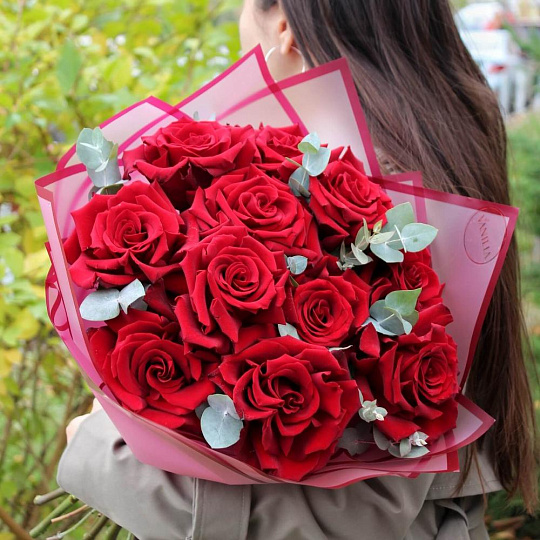 11 вывернутых роз Explorer с эвкалиптом  - изображение 2