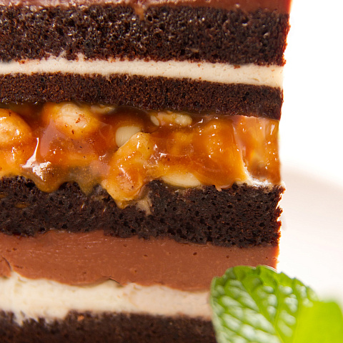 Торт Сникерс