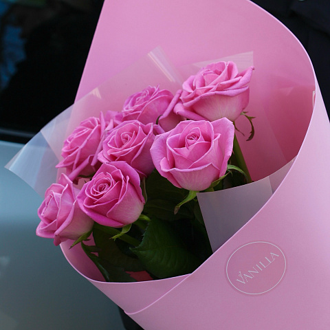 Недорогие букеты: Букет из 7 роз Аква 60 см