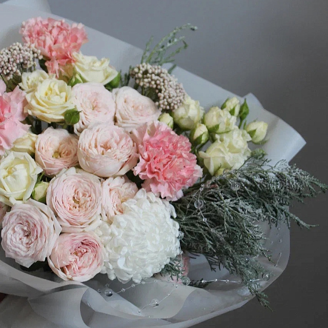 Букет-комплимент ДЛЯ НЕЁ